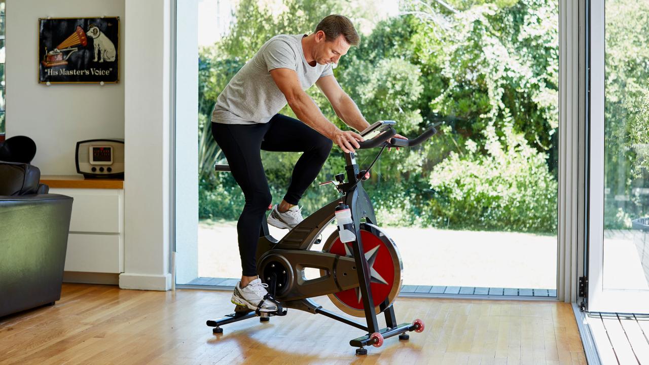 How To Use Exercise Bike | Runningshorts